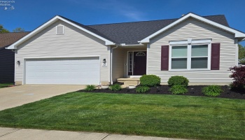 4590 Fields Way, Lorain, 44053, 3 Bedrooms Bedrooms, ,2 BathroomsBathrooms,Residential,For Sale,Fields Way,20250990