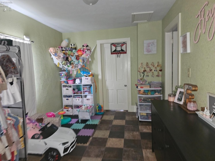 23 Garden Street, Norwalk, 44857, ,Multiple Units,For Sale,Garden,20250965