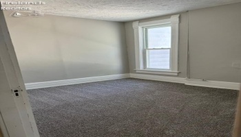 201 Center Street, Fostoria, 44830, ,Multiple Units,For Sale,Center,20250996