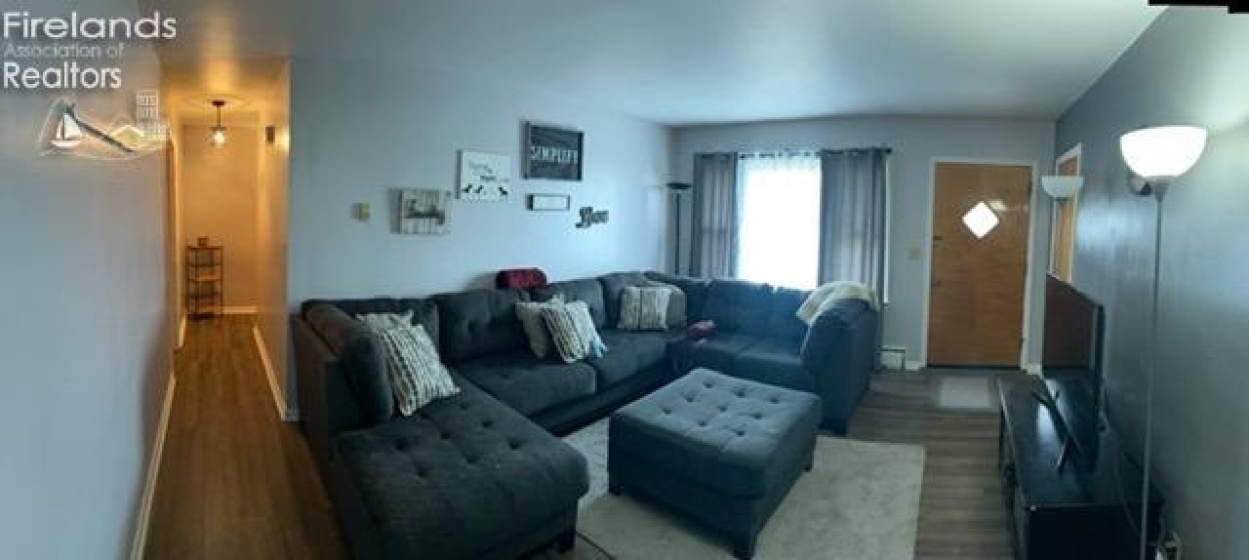 321 Elwood Avenue, Fostoria, 44830, 3 Bedrooms Bedrooms, ,2 BathroomsBathrooms,Residential,For Sale,Elwood,20250973