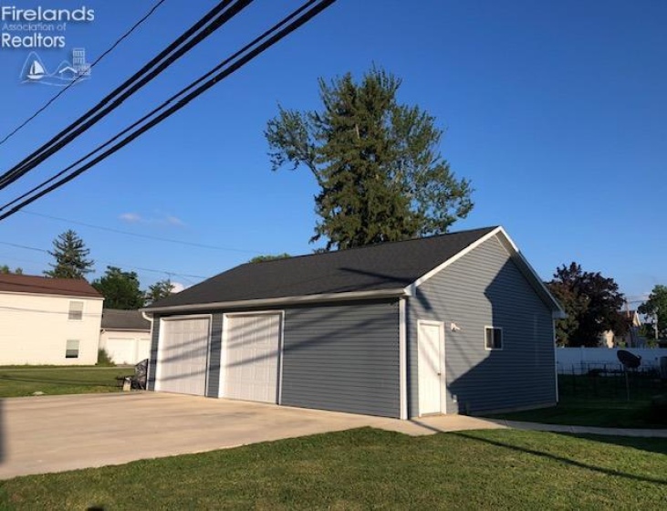389 Monroe St., Tiffin, 44883, 4 Bedrooms Bedrooms, ,2 BathroomsBathrooms,Residential,For Sale,Monroe St.,20250966