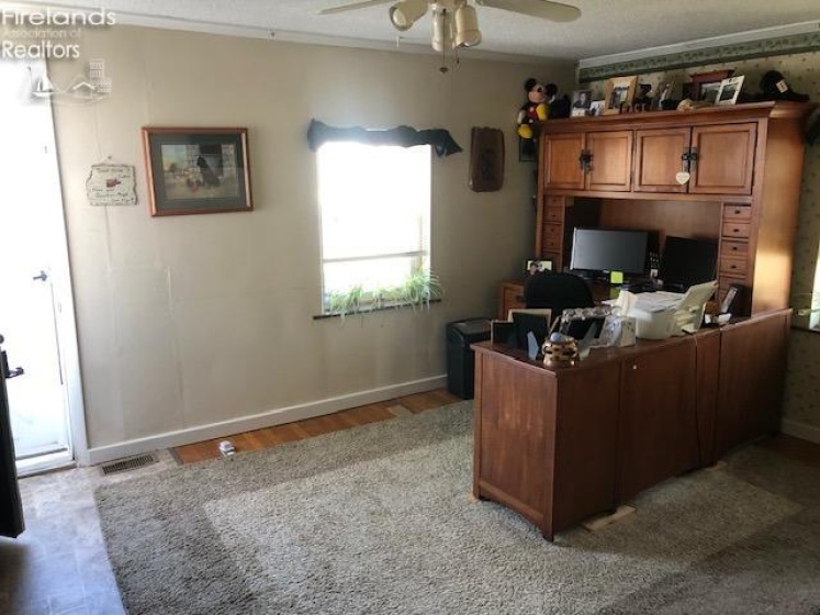 389 Monroe St., Tiffin, 44883, 4 Bedrooms Bedrooms, ,2 BathroomsBathrooms,Residential,For Sale,Monroe St.,20250966