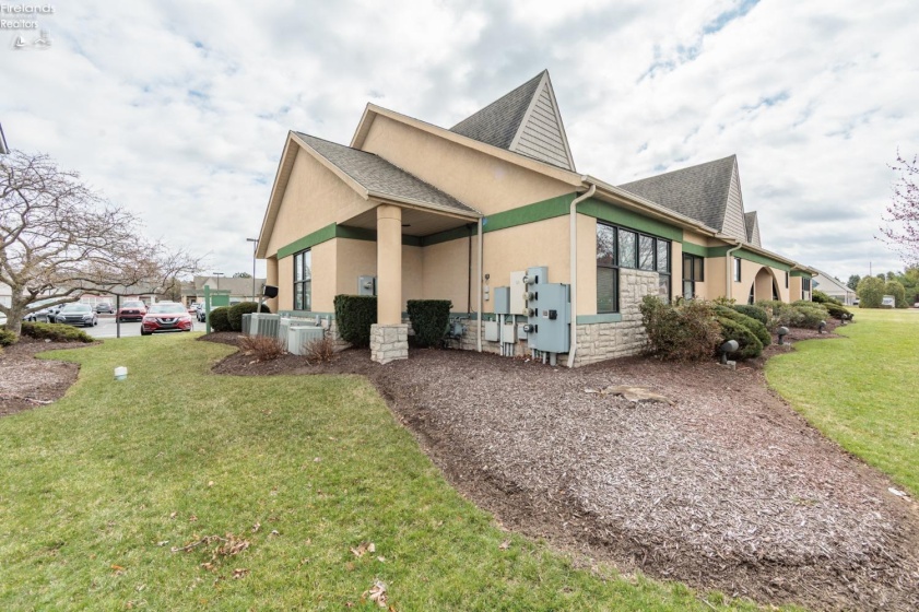 5321 Meadow Lane Ct., Sheffield Village, 44035, ,Commercial,For Sale,Meadow Lane Ct.,20251036