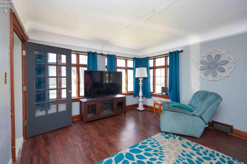754 Barker Road, Fremont, 43420, 3 Bedrooms Bedrooms, ,2 BathroomsBathrooms,Residential,For Sale,Barker,20250988
