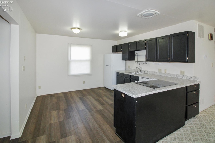 424 Short Street, Port Clinton, 43452, 3 Bedrooms Bedrooms, ,2 BathroomsBathrooms,Residential,For Sale,Short,20251044