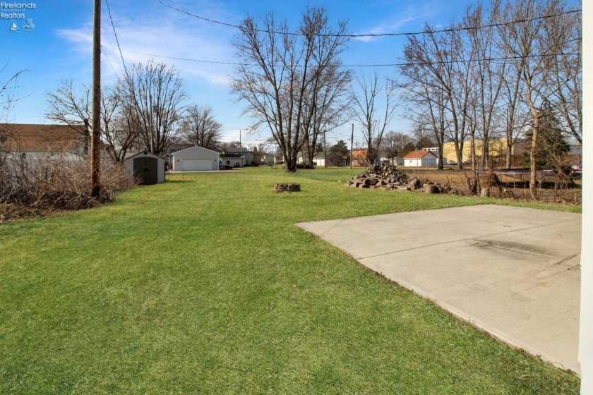 424 Short Street, Port Clinton, 43452, 3 Bedrooms Bedrooms, ,2 BathroomsBathrooms,Residential,For Sale,Short,20251044