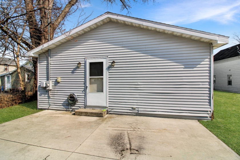 424 Short Street, Port Clinton, 43452, 3 Bedrooms Bedrooms, ,2 BathroomsBathrooms,Residential,For Sale,Short,20251044