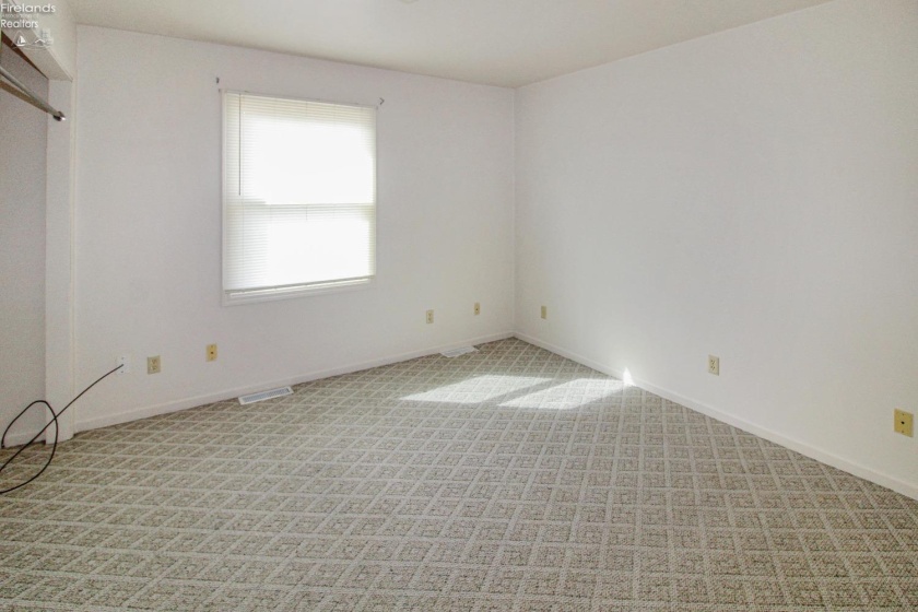 424 Short Street, Port Clinton, 43452, 3 Bedrooms Bedrooms, ,2 BathroomsBathrooms,Residential,For Sale,Short,20251044