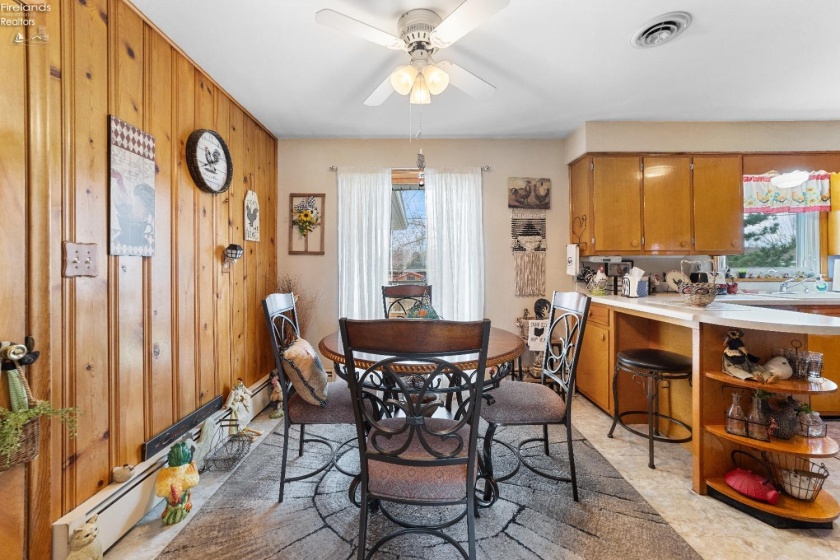 701 Melrose Avenue, Findlay, 45840, 3 Bedrooms Bedrooms, ,2 BathroomsBathrooms,Residential,For Sale,Melrose,20251063