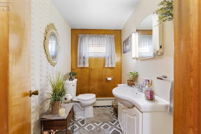 701 Melrose Avenue, Findlay, 45840, 3 Bedrooms Bedrooms, ,2 BathroomsBathrooms,Residential,For Sale,Melrose,20251063
