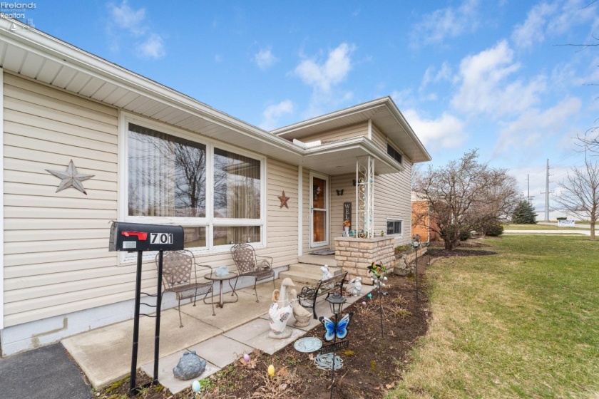 701 Melrose Avenue, Findlay, 45840, 3 Bedrooms Bedrooms, ,2 BathroomsBathrooms,Residential,For Sale,Melrose,20251063