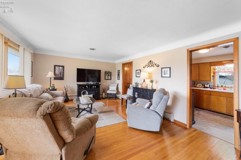 701 Melrose Avenue, Findlay, 45840, 3 Bedrooms Bedrooms, ,2 BathroomsBathrooms,Residential,For Sale,Melrose,20251063