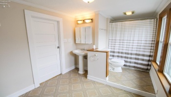 2521 Columbus Avenue, Sandusky, 44870, 4 Bedrooms Bedrooms, ,2 BathroomsBathrooms,Residential,For Sale,Columbus,20251066