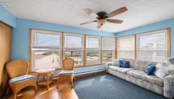 220 Lakeshore Drive, Port Clinton, 43452, 1 Bedroom Bedrooms, ,1 BathroomBathrooms,Residential,For Sale,Lakeshore,20250955