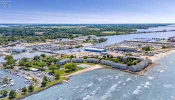 220 Lakeshore Drive, Port Clinton, 43452, 1 Bedroom Bedrooms, ,1 BathroomBathrooms,Residential,For Sale,Lakeshore,20250955
