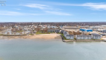 220 Lakeshore Drive, Port Clinton, 43452, 1 Bedroom Bedrooms, ,1 BathroomBathrooms,Residential,For Sale,Lakeshore,20250955