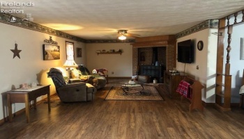 7335 Township Road 159, Sycamore, 44882, 4 Bedrooms Bedrooms, ,2 BathroomsBathrooms,Residential,For Sale,Township Road 159,20251009