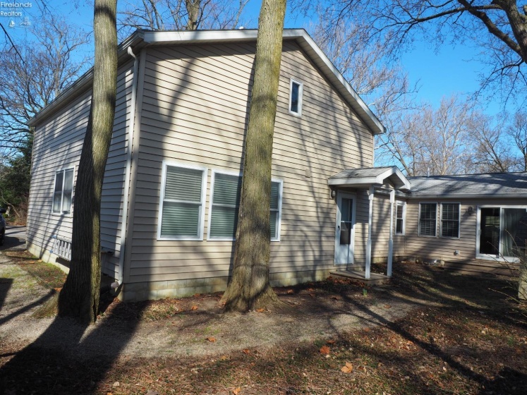 541 Oak Avenue, Lakeside, 43440, 3 Bedrooms Bedrooms, ,3 BathroomsBathrooms,Residential,For Sale,Oak,20251090