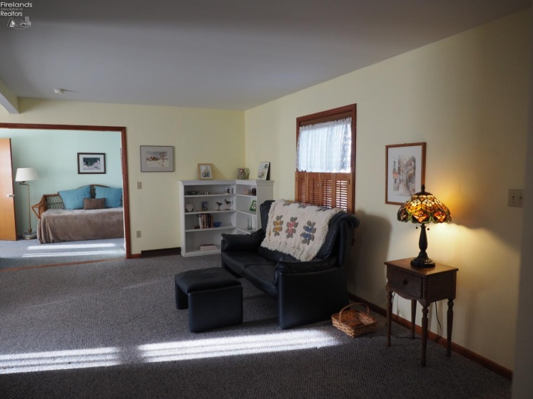 541 Oak Avenue, Lakeside, 43440, 3 Bedrooms Bedrooms, ,3 BathroomsBathrooms,Residential,For Sale,Oak,20251090