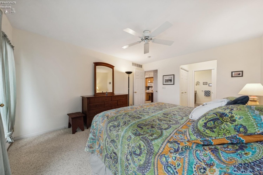 10654 Bayshore Road, Marblehead, 43440, 3 Bedrooms Bedrooms, ,2 BathroomsBathrooms,Residential,For Sale,Bayshore,20251067