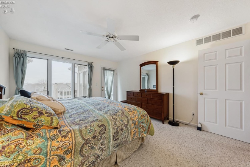 10654 Bayshore Road, Marblehead, 43440, 3 Bedrooms Bedrooms, ,2 BathroomsBathrooms,Residential,For Sale,Bayshore,20251067