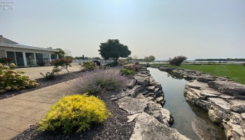 10654 Bayshore Road, Marblehead, 43440, 3 Bedrooms Bedrooms, ,2 BathroomsBathrooms,Residential,For Sale,Bayshore,20251067
