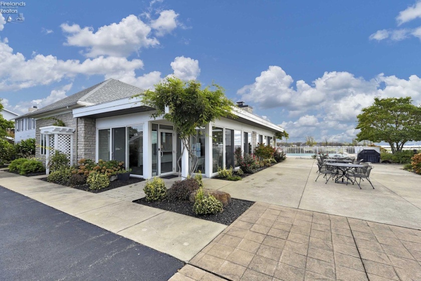 10654 Bayshore Road, Marblehead, 43440, 3 Bedrooms Bedrooms, ,2 BathroomsBathrooms,Residential,For Sale,Bayshore,20251067