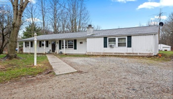 18806 Gifford Road, Wellington, 44090, 4 Bedrooms Bedrooms, ,2 BathroomsBathrooms,Residential,For Sale,Gifford,20251106 18806 Gifford Road, Wellington, 44090, 4 Bedrooms Bedrooms, ,2 BathroomsBathrooms,Residential,For Sale,Gifford,20251106