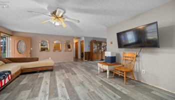 18806 Gifford Road, Wellington, 44090, 4 Bedrooms Bedrooms, ,2 BathroomsBathrooms,Residential,For Sale,Gifford,20251106 18806 Gifford Road, Wellington, 44090, 4 Bedrooms Bedrooms, ,2 BathroomsBathrooms,Residential,For Sale,Gifford,20251106