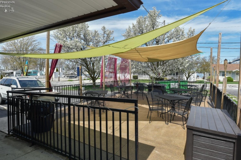 2039 Harbor Road, Port Clinton, 43452, ,Commercial,For Sale,Harbor,20251188