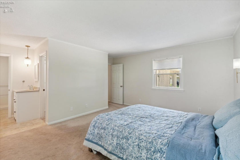 2932 Gleneagle Drive, Findlay, 45840, 3 Bedrooms Bedrooms, ,4 BathroomsBathrooms,Residential,For Sale,Gleneagle,20251209