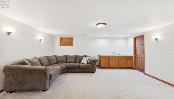 2932 Gleneagle Drive, Findlay, 45840, 3 Bedrooms Bedrooms, ,4 BathroomsBathrooms,Residential,For Sale,Gleneagle,20251209