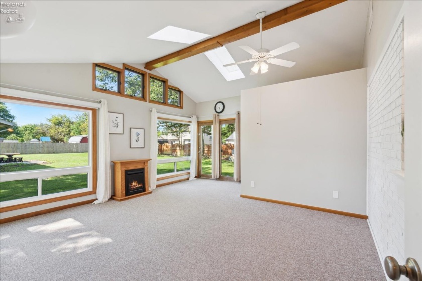 2932 Gleneagle Drive, Findlay, 45840, 3 Bedrooms Bedrooms, ,4 BathroomsBathrooms,Residential,For Sale,Gleneagle,20251209