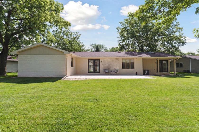 2932 Gleneagle Drive, Findlay, 45840, 3 Bedrooms Bedrooms, ,4 BathroomsBathrooms,Residential,For Sale,Gleneagle,20251209