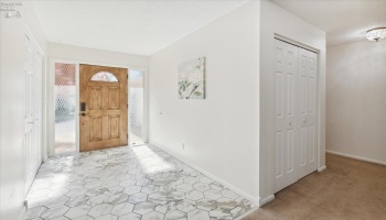 2932 Gleneagle Drive, Findlay, 45840, 3 Bedrooms Bedrooms, ,4 BathroomsBathrooms,Residential,For Sale,Gleneagle,20251209