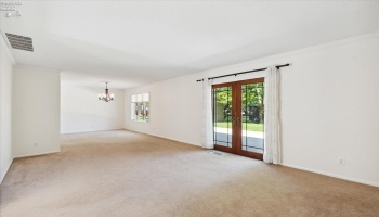 2932 Gleneagle Drive, Findlay, 45840, 3 Bedrooms Bedrooms, ,4 BathroomsBathrooms,Residential,For Sale,Gleneagle,20251209