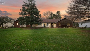 3211 Stonewood Drive, Sandusky, 44870, 4 Bedrooms Bedrooms, ,3 BathroomsBathrooms,Residential,For Sale,Stonewood,20251056