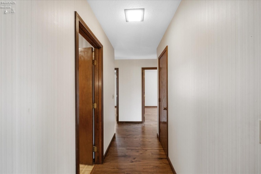 3211 Stonewood Drive, Sandusky, 44870, 4 Bedrooms Bedrooms, ,3 BathroomsBathrooms,Residential,For Sale,Stonewood,20251056
