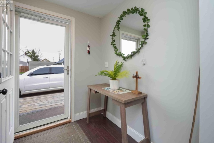 140 Jefferson Street, Fremont, 43420, 3 Bedrooms Bedrooms, ,1 BathroomBathrooms,Residential,For Sale,Jefferson,20251250