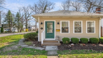 403 Cherry Avenue, Lakeside, 43440, 2 Bedrooms Bedrooms, ,1 BathroomBathrooms,Residential,For Sale,Cherry,20251262
