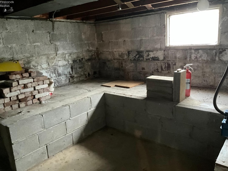 68 Prospect Street, New London, 44851, 3 Bedrooms Bedrooms, ,2 BathroomsBathrooms,Residential,For Sale,Prospect,20251235