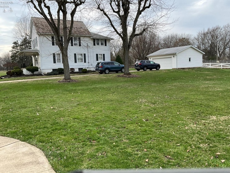 68 Prospect Street, New London, 44851, 3 Bedrooms Bedrooms, ,2 BathroomsBathrooms,Residential,For Sale,Prospect,20251235