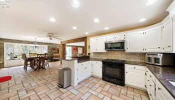 139 Edison Drive, Milan, 44846, 5 Bedrooms Bedrooms, ,3 BathroomsBathrooms,Residential,For Sale,Edison,20251164