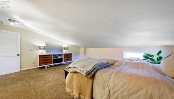 139 Edison Drive, Milan, 44846, 5 Bedrooms Bedrooms, ,3 BathroomsBathrooms,Residential,For Sale,Edison,20251164