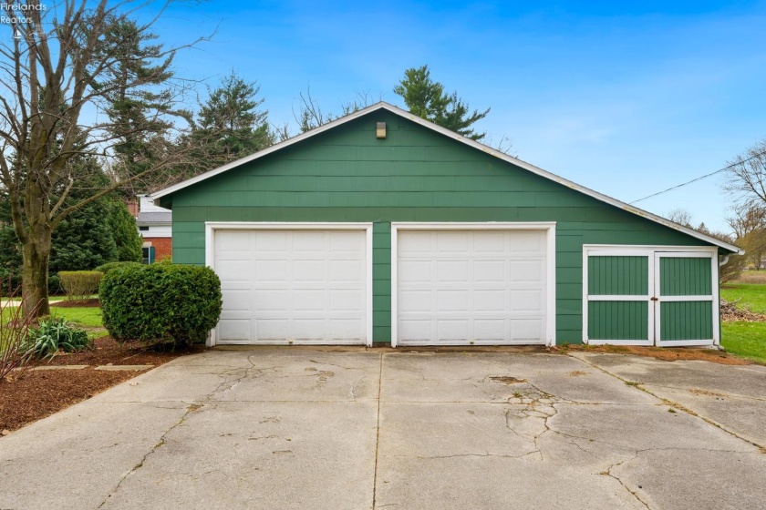 139 Edison Drive, Milan, 44846, 5 Bedrooms Bedrooms, ,3 BathroomsBathrooms,Residential,For Sale,Edison,20251164