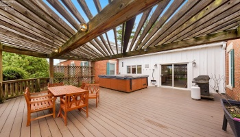 139 Edison Drive, Milan, 44846, 5 Bedrooms Bedrooms, ,3 BathroomsBathrooms,Residential,For Sale,Edison,20251164