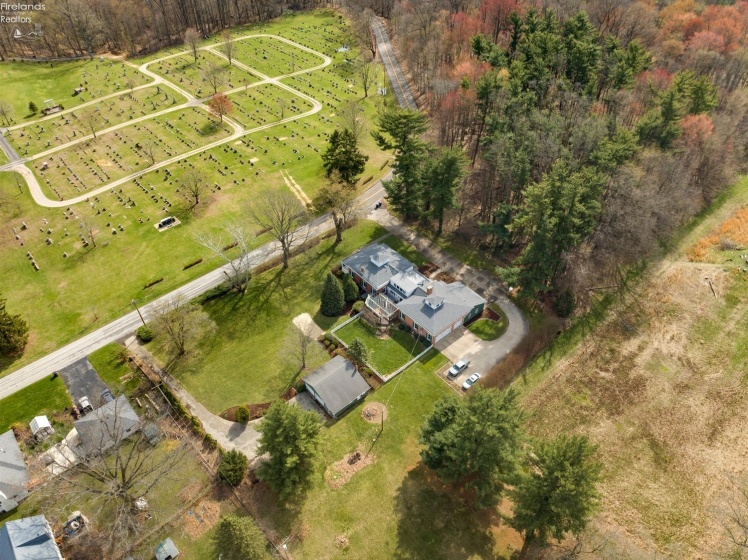 139 Edison Drive, Milan, 44846, 5 Bedrooms Bedrooms, ,3 BathroomsBathrooms,Residential,For Sale,Edison,20251164