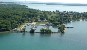 1053 Harborview Drive, Middle Bass Island, 43446, ,Land,For Sale,Harborview,20251547