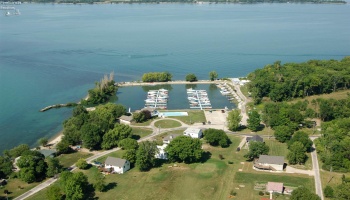 1053 Harborview Drive, Middle Bass Island, 43446, ,Land,For Sale,Harborview,20251547