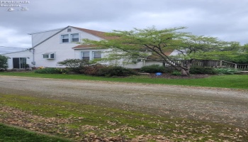 2412 Tiffin Road, Fremont, 43420, 3 Bedrooms Bedrooms, ,2 BathroomsBathrooms,Residential,For Sale,Tiffin,20251270